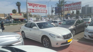 אינפיניטי Q70 שנת 2015 היברידי